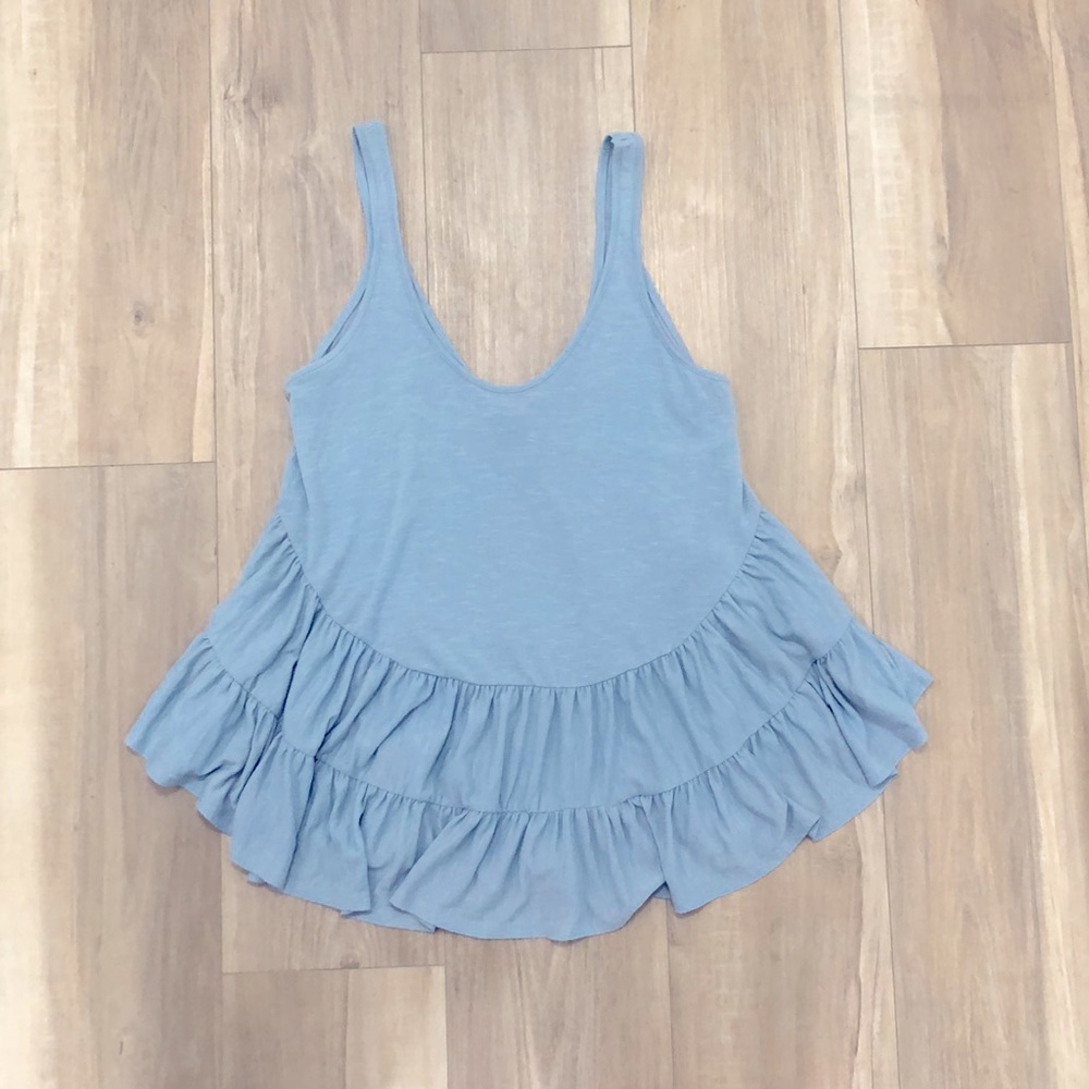 Ruffle swing tank